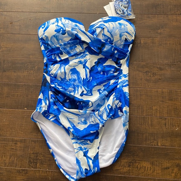 Calvin Klein blue and white one piece bathing suit - Picture 13 of 13